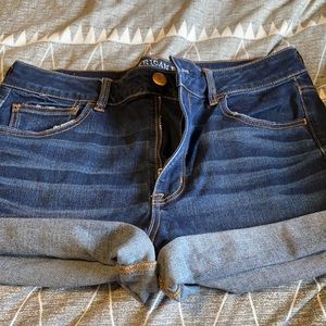 American Eagle High Rise Shortie Shorts